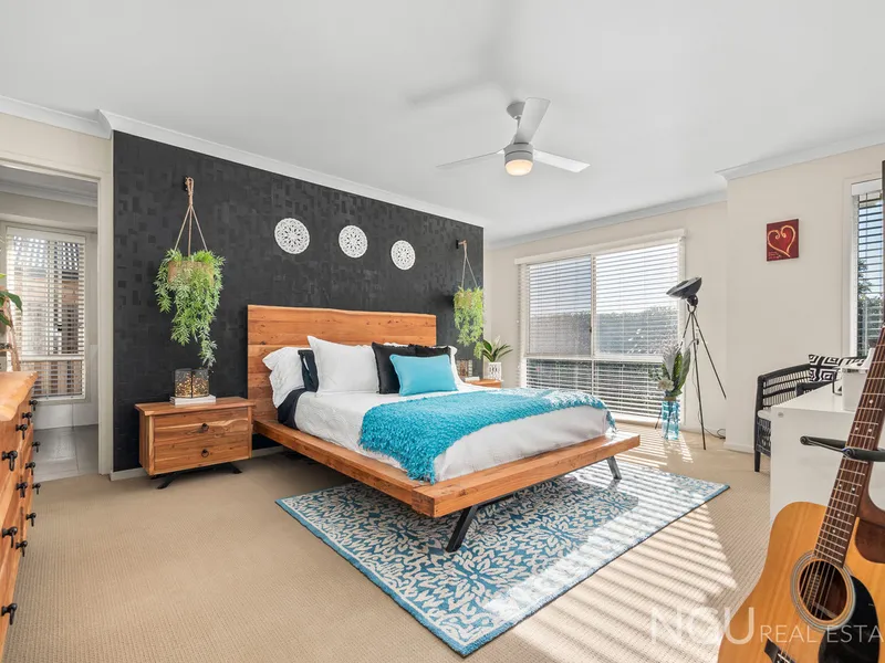 Plantation Built Open Plan Entertainer (250m2+ under roof)