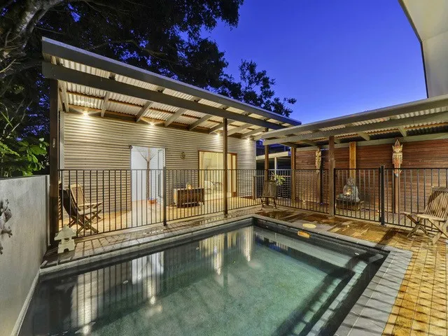 Tranquil living in a great location!  Available 05/05/21 @ $750pw  Email agent for viewing time.     trish@redlandsrealty.com.au