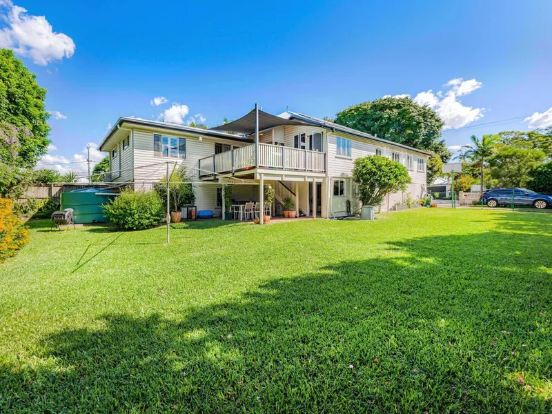 Spacious Family Home!