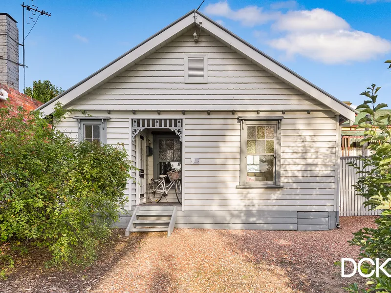 QUAINT CHARM IN QUALITY LOCATION