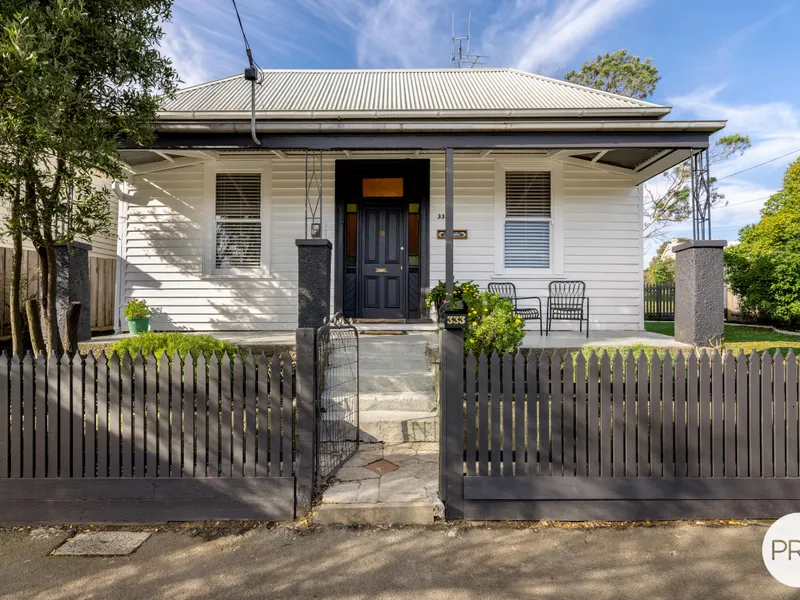 BEAUTIFULLY RENOVATED PERIOD STYLE HOME A STONES THROW AWAY FROM THE CBD