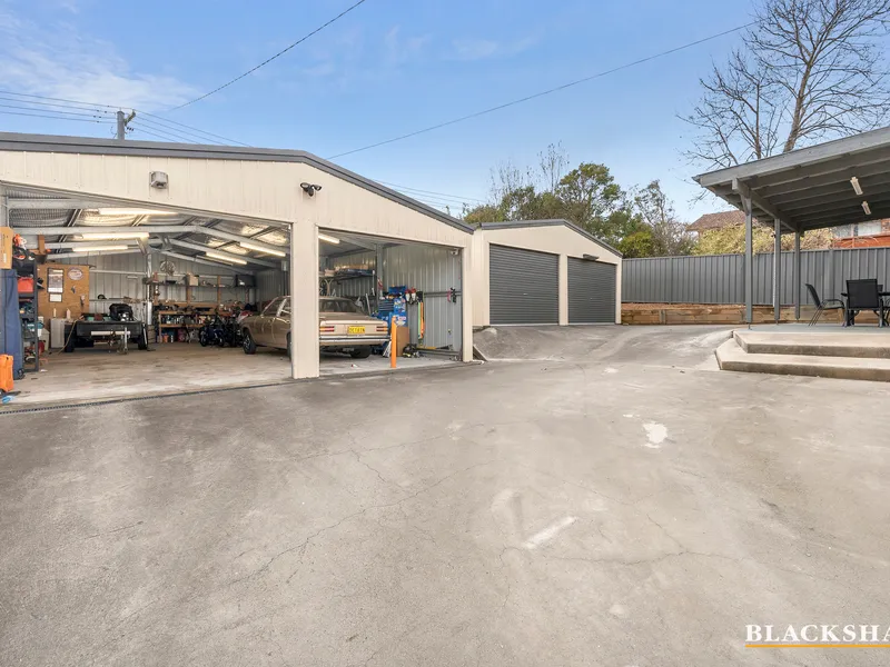 Dual 4-Car Garages for Your Passions and Projects!