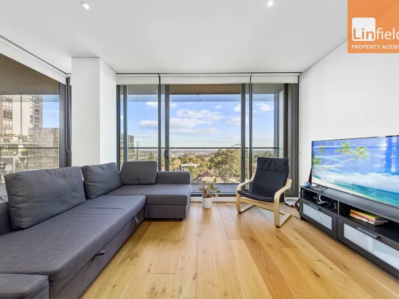Greenland Lucent 2 Bedroom Luxury Apartment in North Sydney