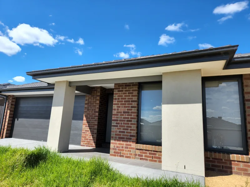 BRAND NEW 4 BEDROOM PROPERTY IN POPULAR ESTATE