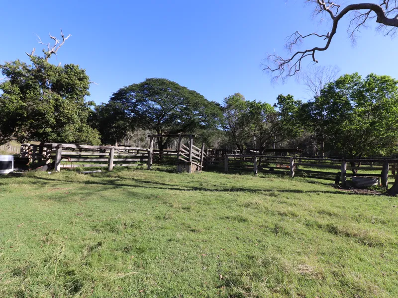 Aprox 5000 acres up in the Boyne Valley