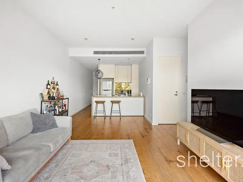 Contemporary Comfort with Magnificent Parkside Position