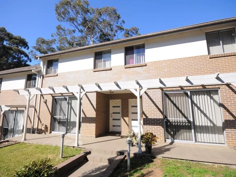 Short walk to all amenities