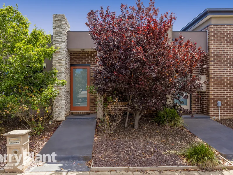 Location - Opposite Point Cook Town Centre
