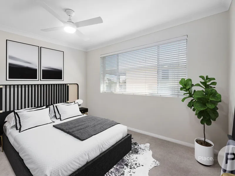 Welcome Home! Stunning Unit bordering Ascot/Clayfield