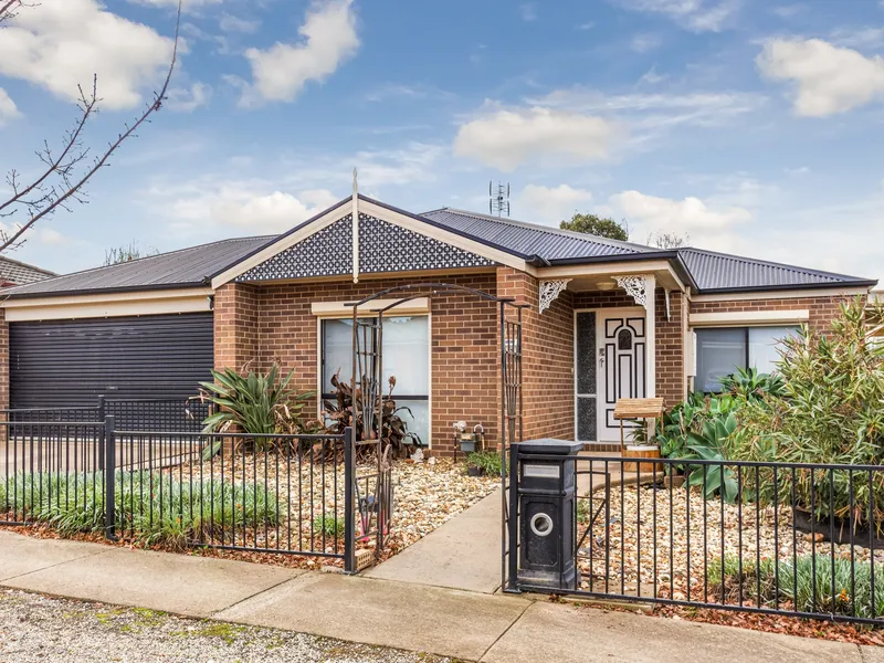 4 bedroom family home - California Gully