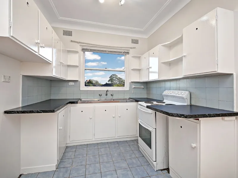 LOW MAINTENANCE LIVING