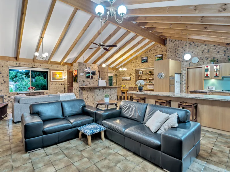 INCREDIBLE HILLS LIVING