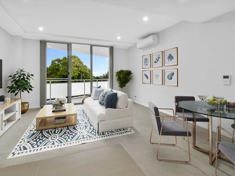 Super Convenient…. Walk to rail, bus, shops & schools in minutes