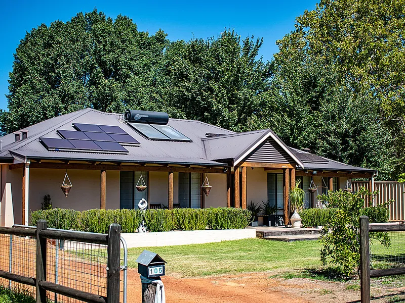 COUNTRY BUILDERS BEAUTY