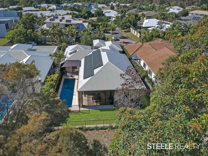 SHOULD WIN THE PEACE AWARD!