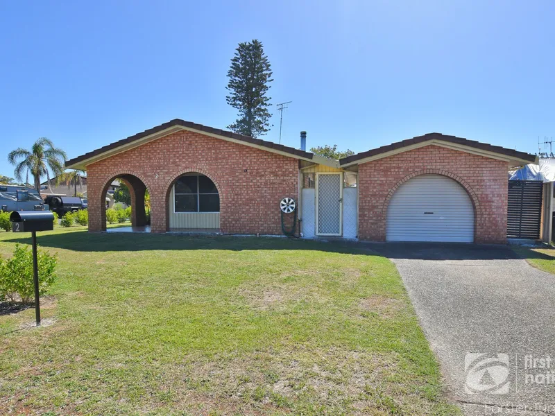 Idyllic Tuncurry Living In Family Home