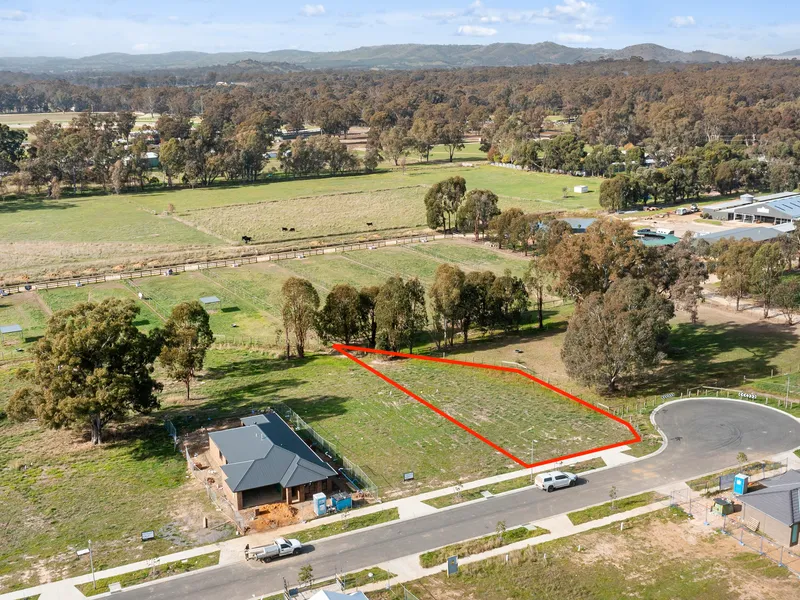 TUCK YOUR FAMILY AWAY