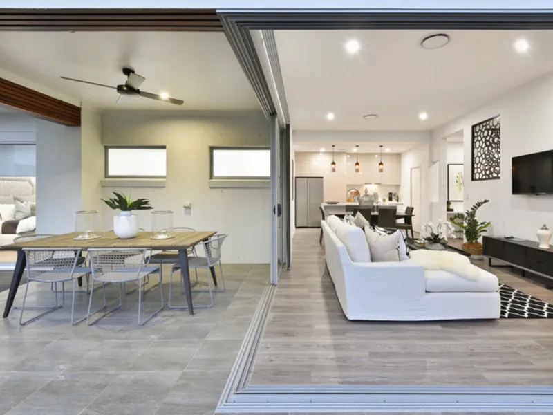 BRAND NEW HOME on 800sqm corner block with 2 street access located in one of the most prestigious estates in Hervey Bay.