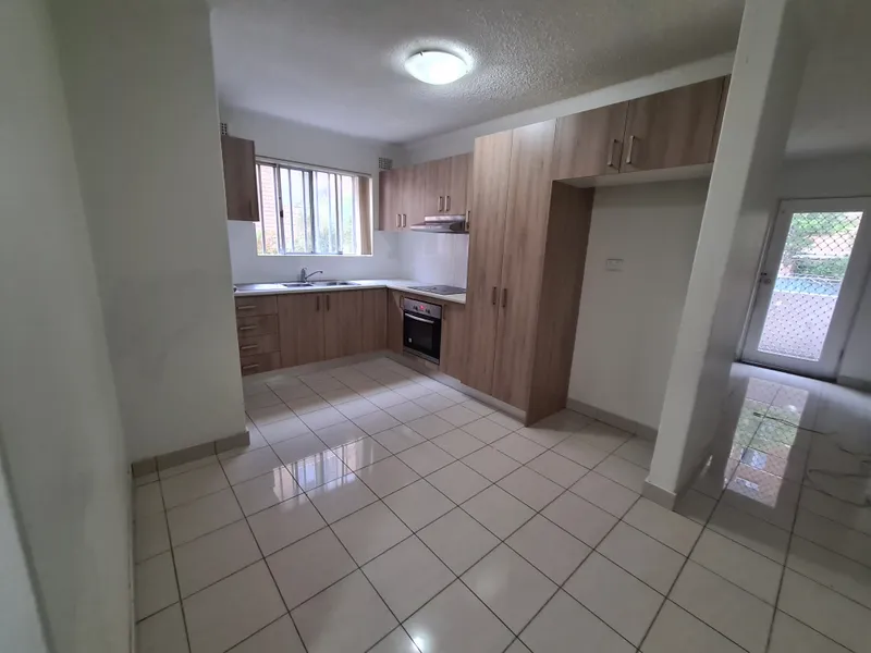 Updated 2 bedroom unit