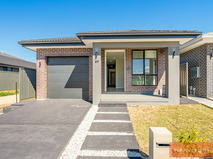 Modern Living Family Home close to Schools.