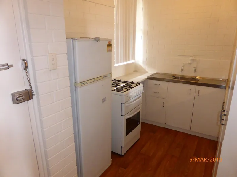Furnished One Bedroom Unit at Leonard Heights-YOU MUST REGISTER FOR ALL HOME OPENS