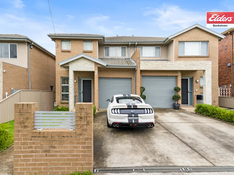 RARE DUPLEX STYLE TOWNHOUSE