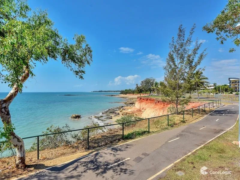 RENOVATED TWO BEDROOM UNIT NEAR THE BEACH!