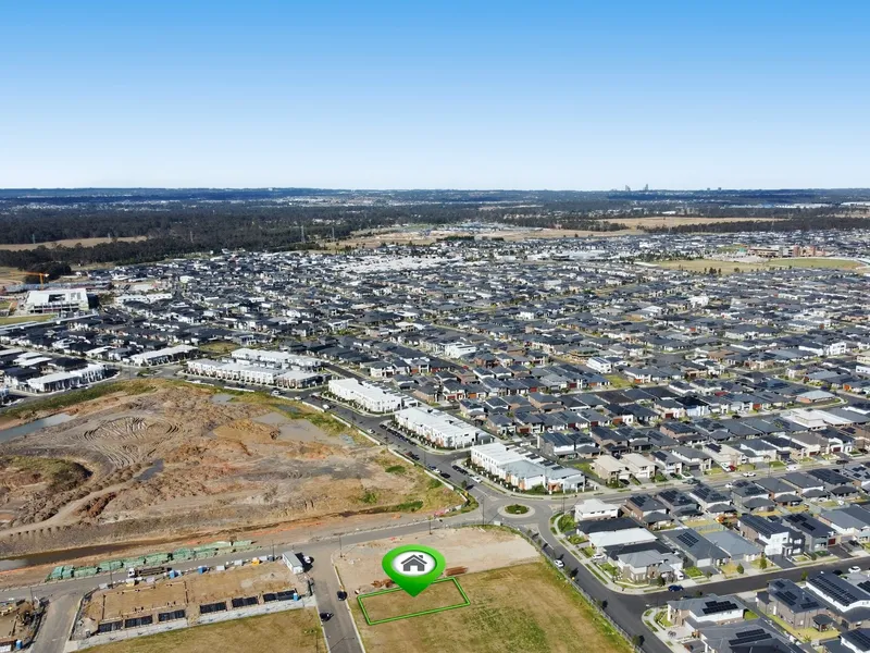 Premium 490sqm block with 15.21m front in the ever-popular Elara Estate