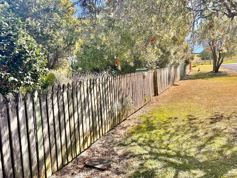 LOTS OF OPTIONS - ESPECIALLY IF YOU WORK FROM HOME ? Look at Whats behind the picket fence ?
