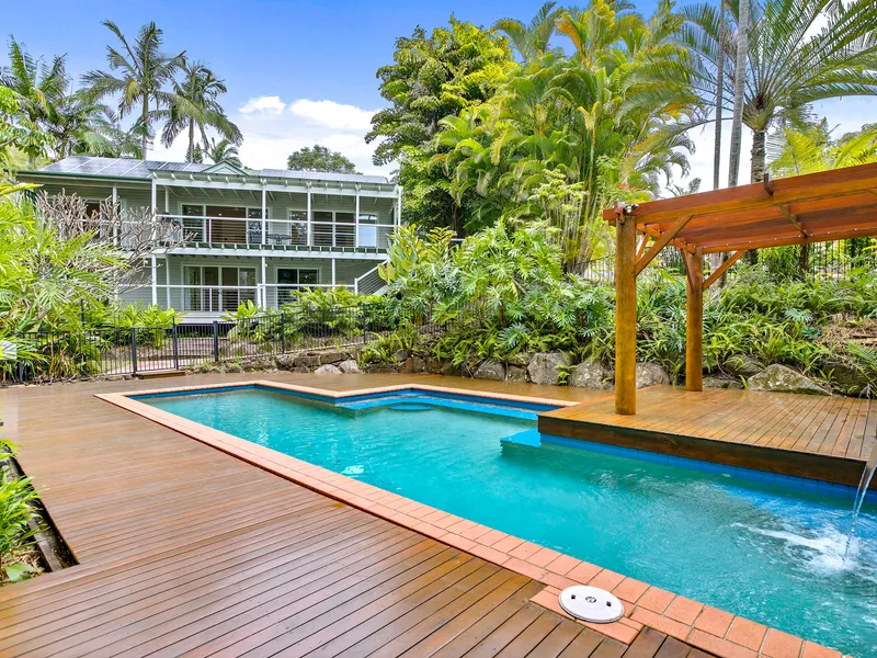 LIFESTYLE AND PRIVACY ON OFFER