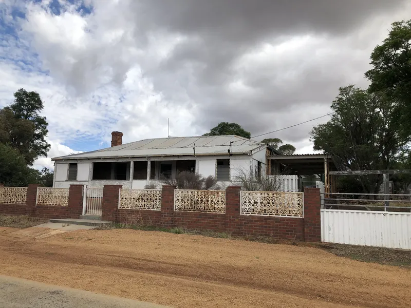 Home on 5 acres Sub Dividable