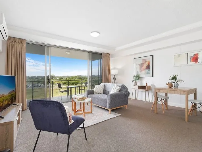Live the Sunshine Coast dream in this one-bedroom apartment with a balcony and views in the heart of the CBD; coastal convenience at its finest