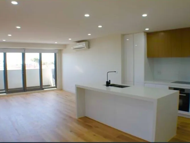 An Enviable City Fringe Lifestyle