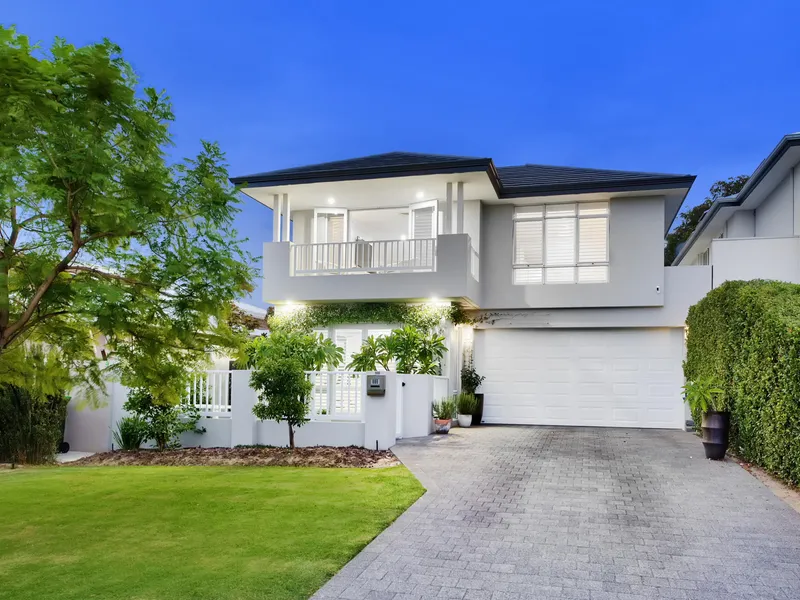 EXCEPTIONAL HOME - INGLEWOOD BORDER!