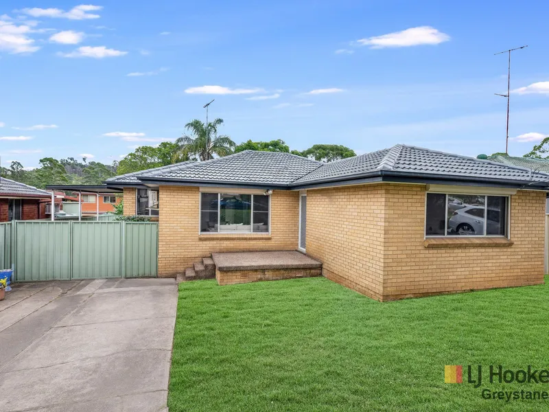 IMMACULATE THREE BEDROOM FAMILY HOME