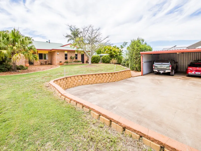 You won't find better! Views, Privacy on 36 acres!