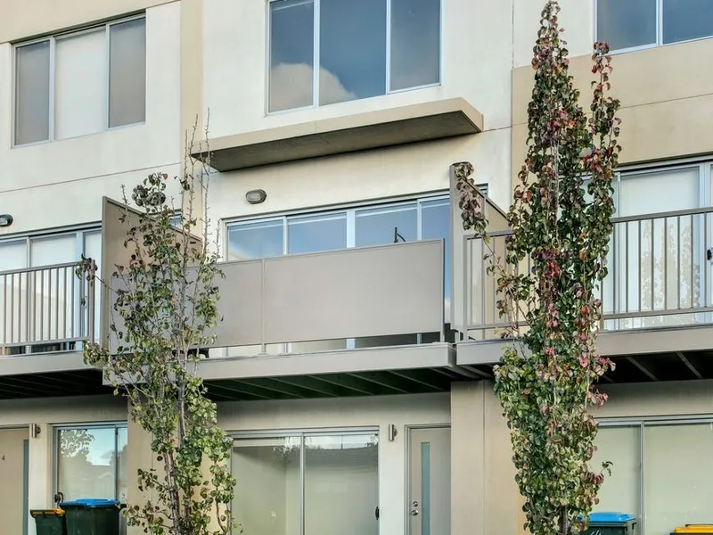 Convenient Two Bedroom Apartment in Truganina!