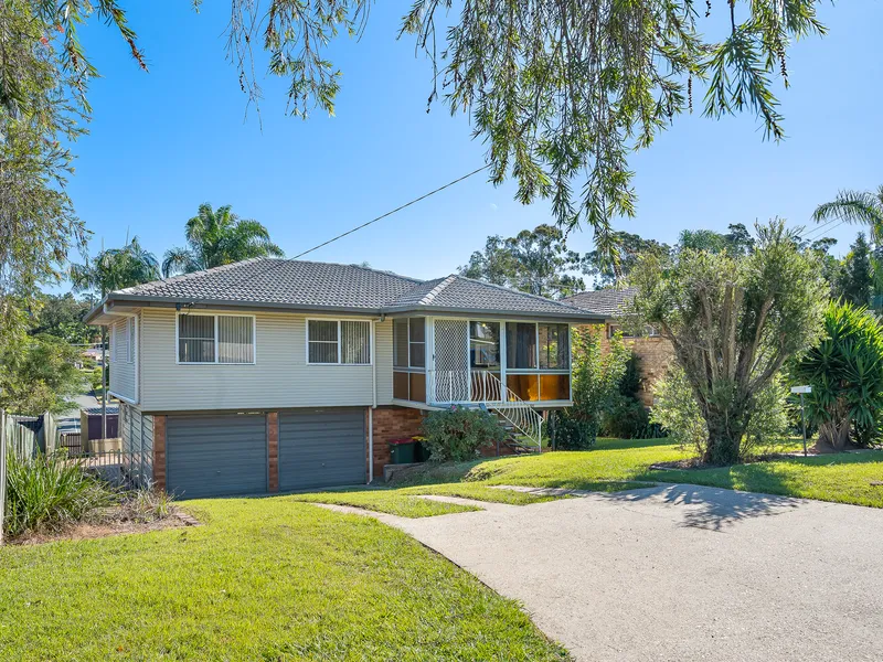 Highset Family Home complete with swimming pool