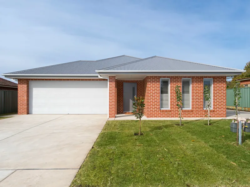 BRAND NEW EXECUTIVE STYLE VILLA