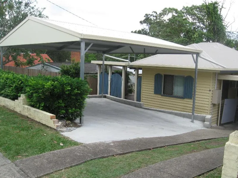 Investment Opportunity Next to University Of Queensland - PRICE SLASHED!