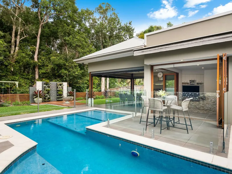 Luxury Entertainer's Haven set on a Private 1,000sqm Block