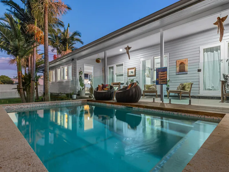 Private, tranquil Bayside Living