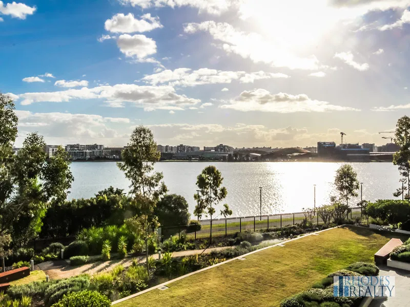 Furnished Stunning Waterfront Apartment in the Heart of Rhodes