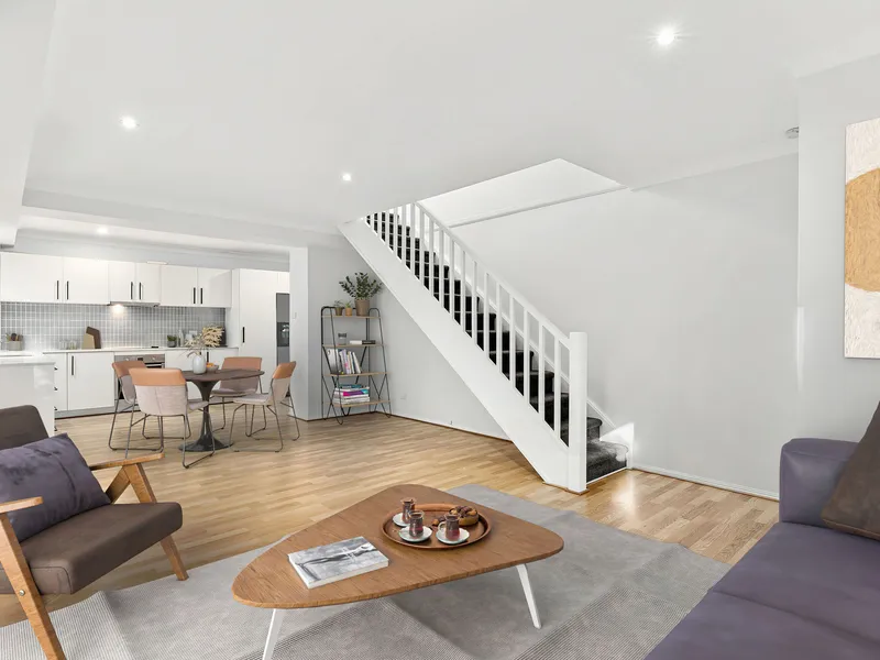 LOCATION & LIFESTYLE