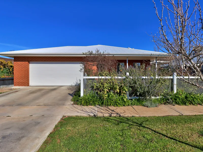 Immaculately Presented Home - A great mix of Style, Space and Elegance