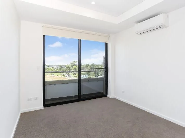 Studio With Utilities Included (electricity, gas and water)