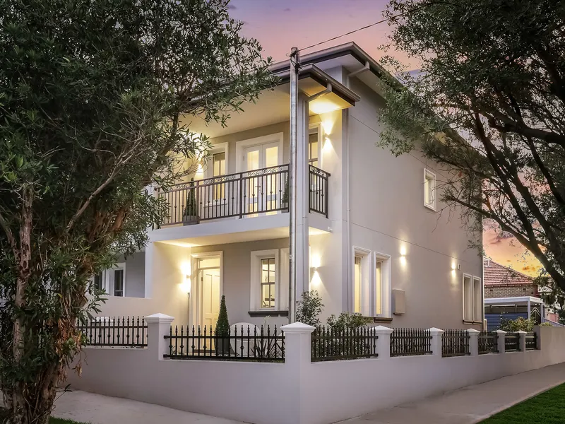 A Brand-New Take on Classic Terrace Living