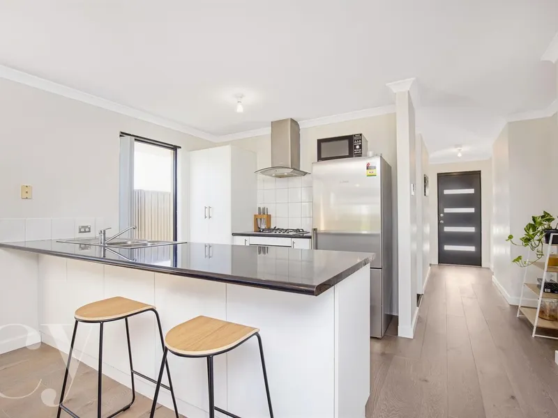 QUINTESSENTIAL OPEN-PLAN LIVING