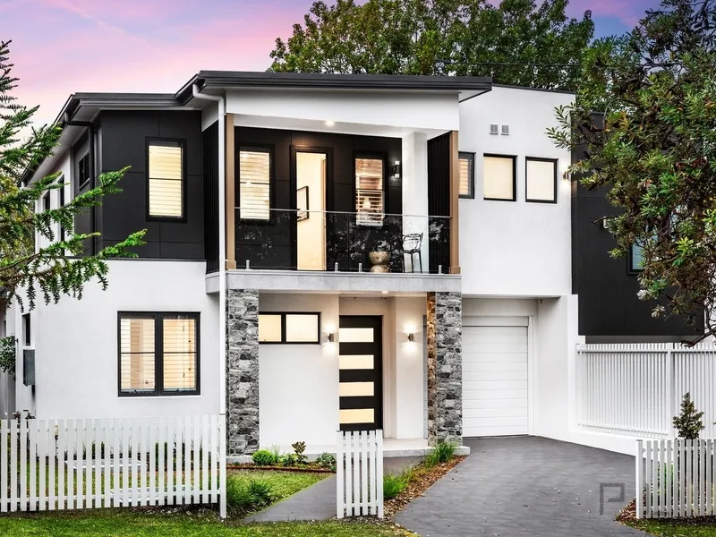 Brand New 4-bedroom duplex, one sold & ONLY one left in boutique development