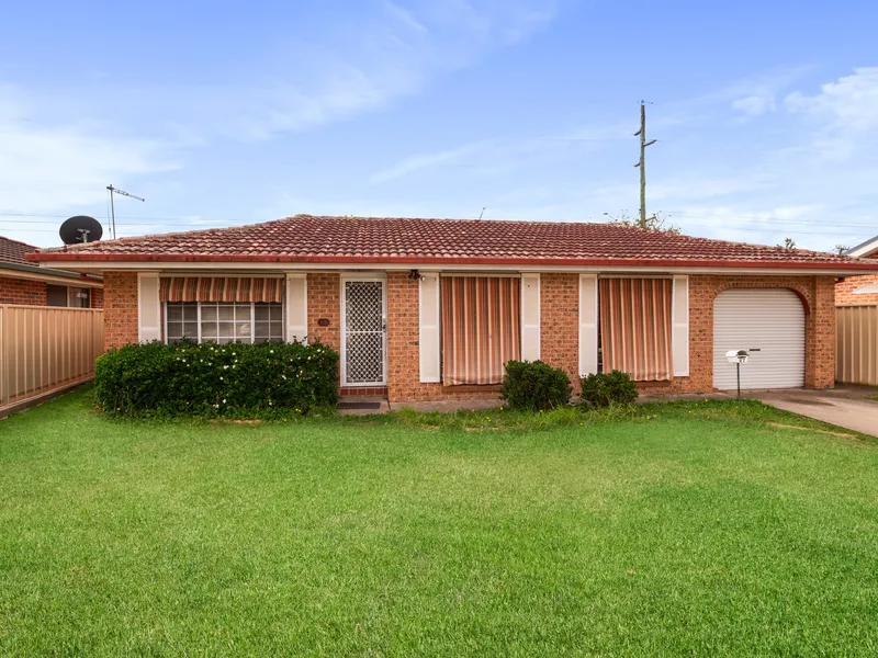 3 Bedroom Brick House!